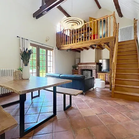 Holiday home Charming Quiet, Comfort And Nature