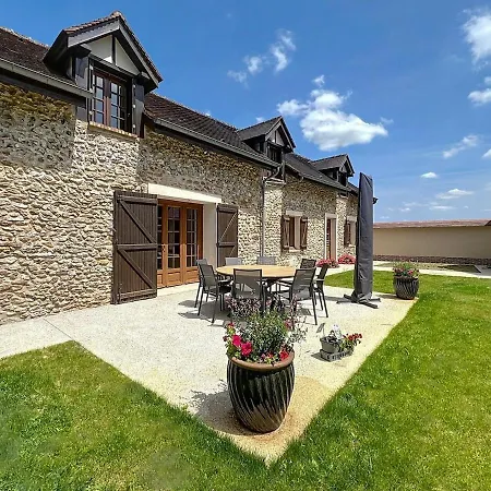 Charming Quiet, Comfort And Nature Holiday home *